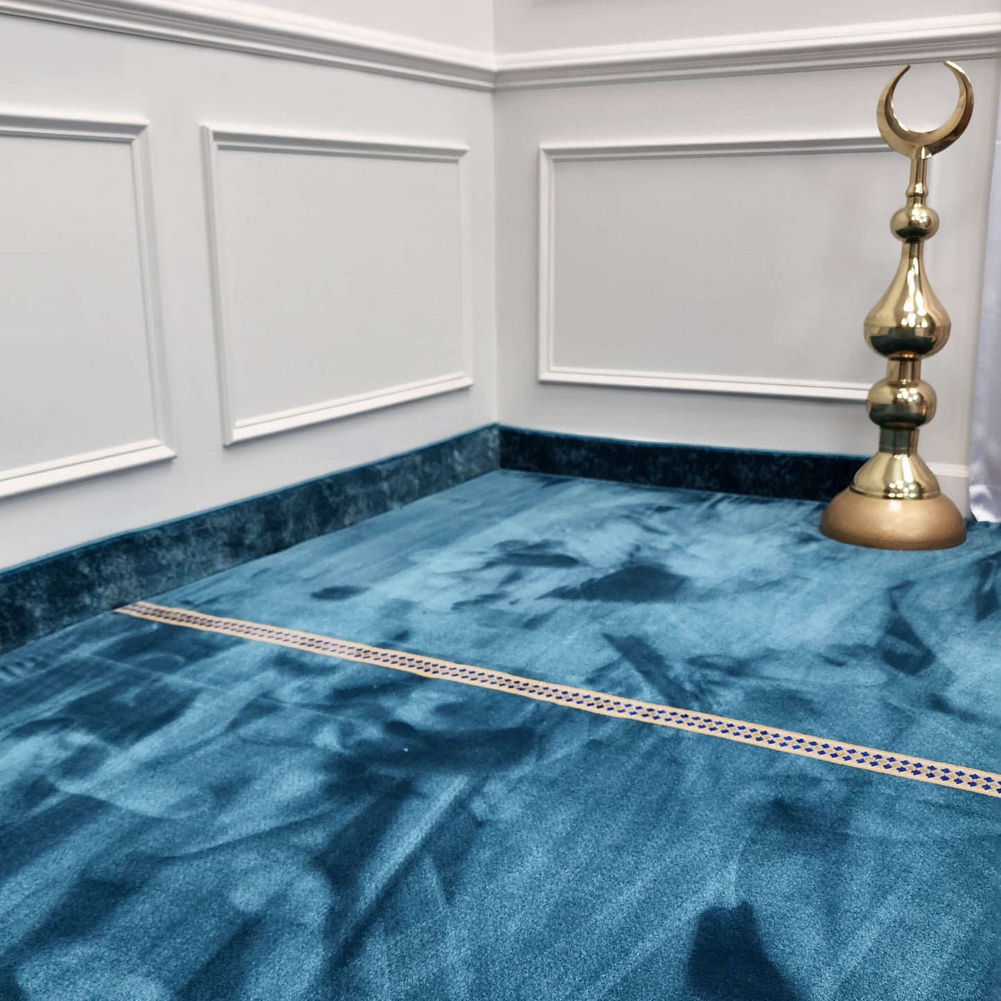 SUFI Sky Blue Slim Border Mosque & Masjid Carpet
