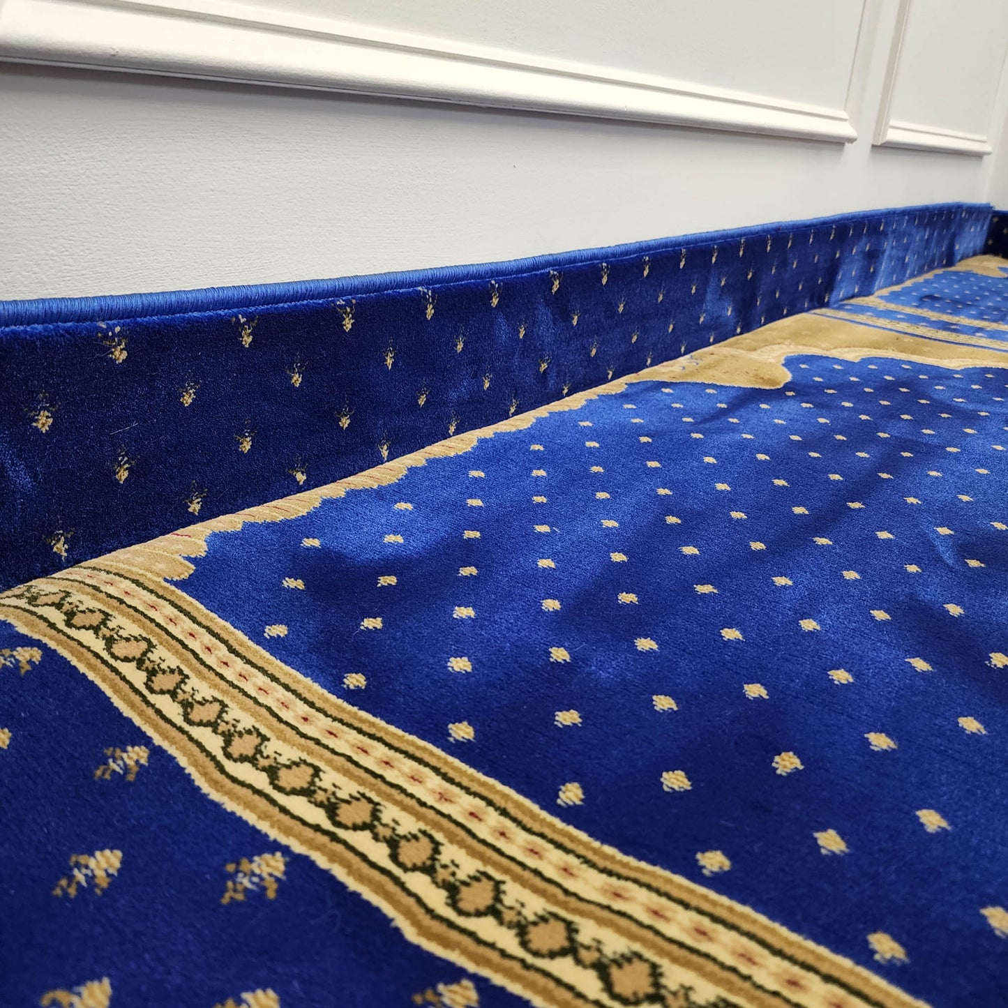 NAVY BLUE DOTS Carpet Cove Base by feet