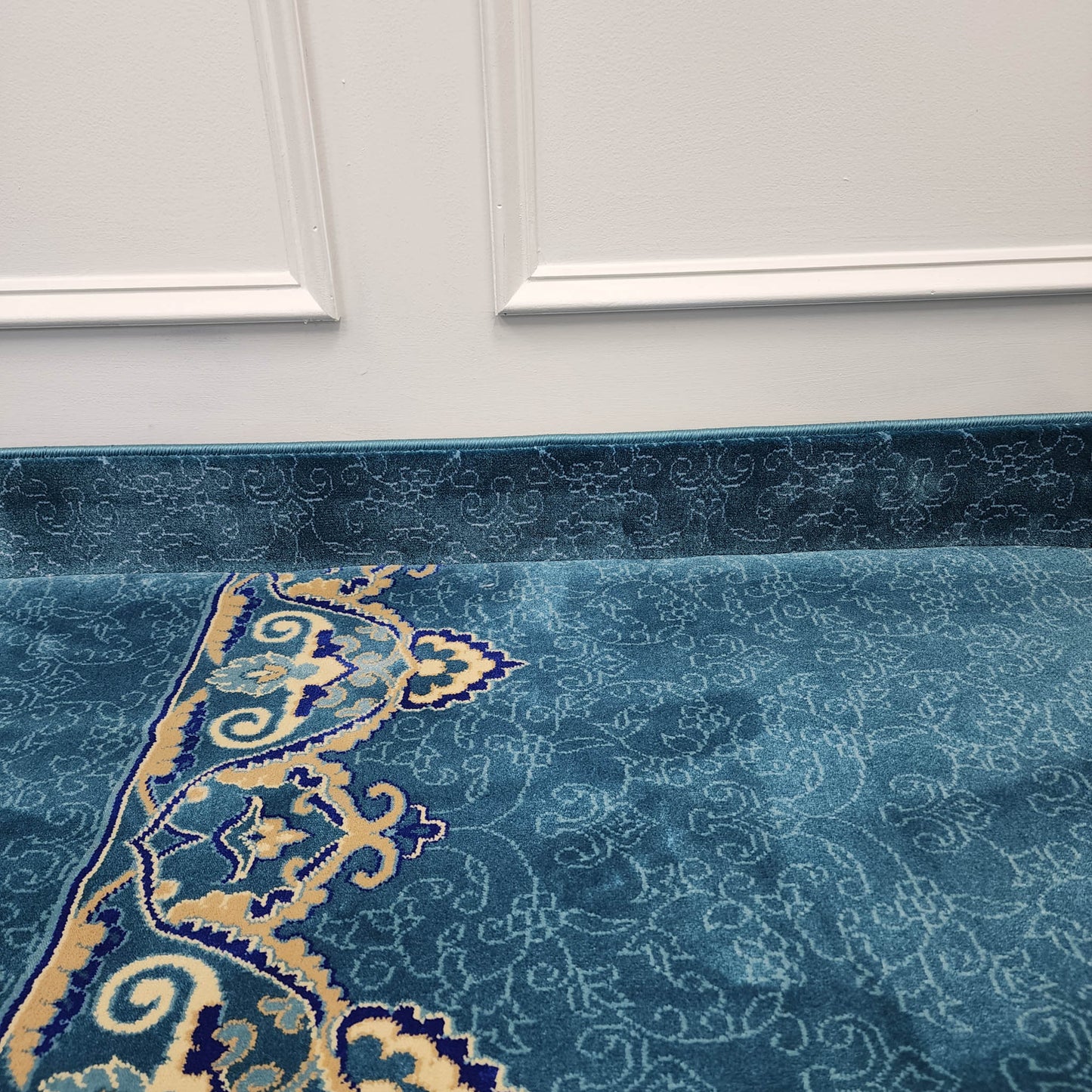 LUXURY SKY BLUE Carpet Cove Base by feet